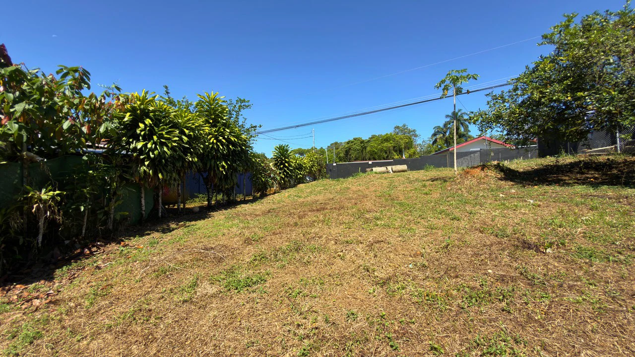 Countryside Home Construction Site For Sale in Santa Elena - Gallery image 9