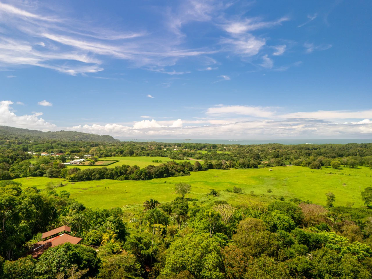Casa Única -: Ocean View Oasis with Commercial Potential in the Heart of Uvita - Gallery image 5