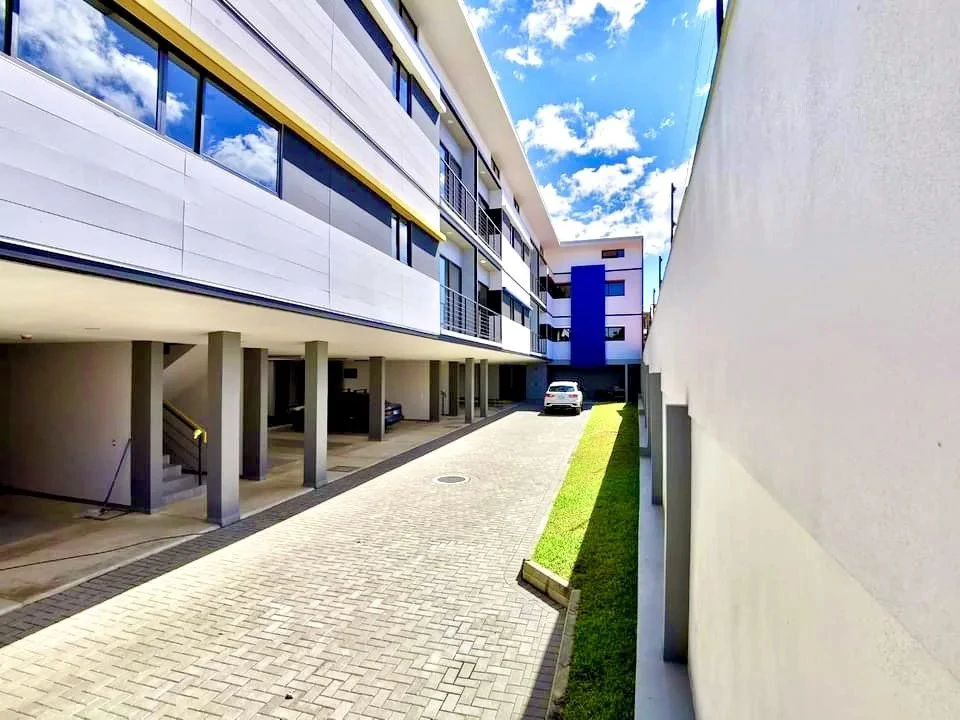 San Pedro Condo: Spacious New Condo in San Jose $179,000 USD - Gallery image 43