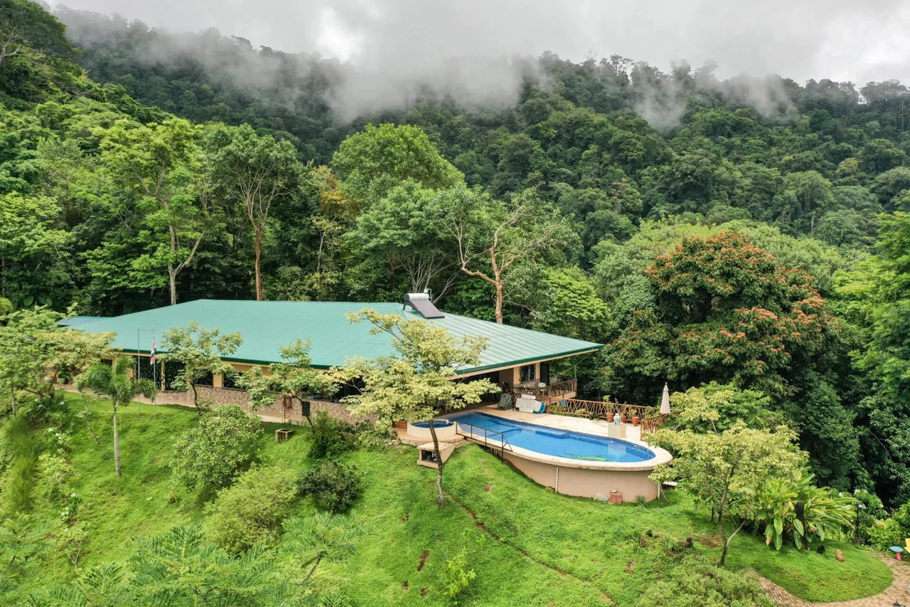 209 ACRES – 3 Bedroom 180 Degree Ocean View Home, Pool, And At Least 4 More Ocean View Building Sites!!!! - Gallery image 8