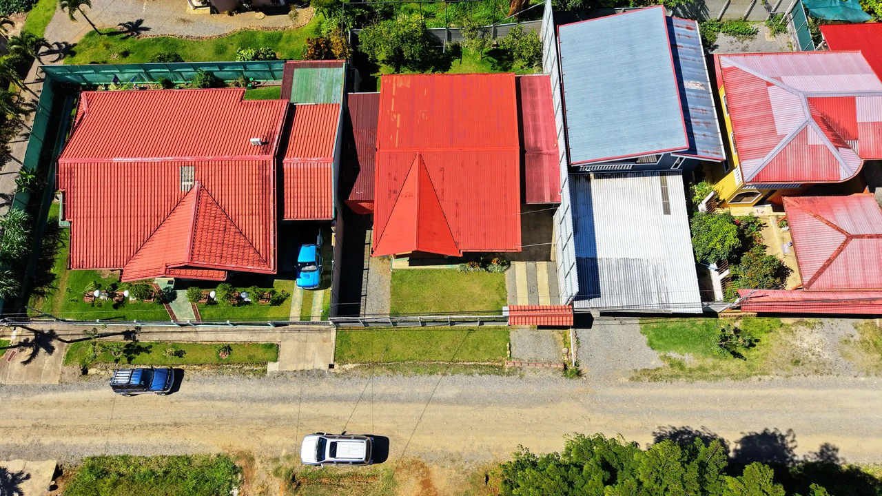 Countryside House For Sale in San Isidro del General - Gallery image 2