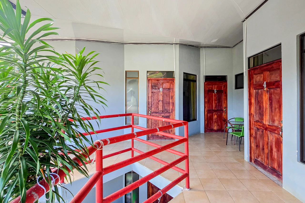 Near the Coast Multiplex For Sale in Bahía Ballena - photo 11