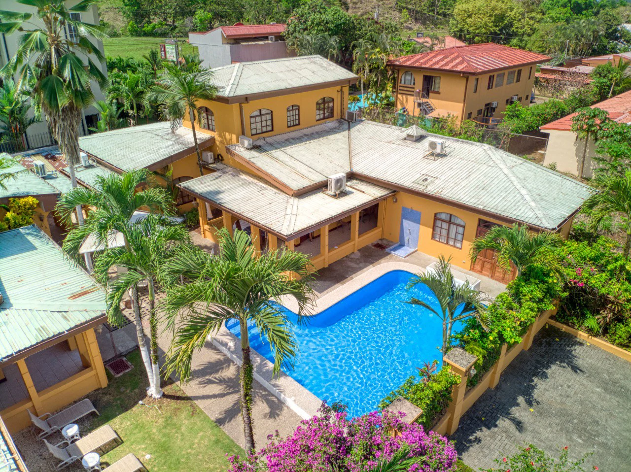 Price Reduced! Income-Generating Property in Costa Rica – Turnkey & Active Rental Business - Gallery image 3