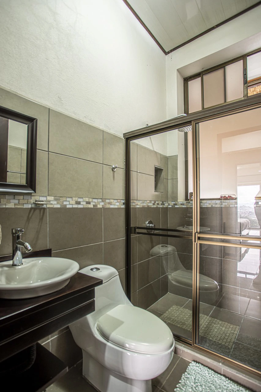 Mountain House For Sale in San Ramón - Gallery image 19