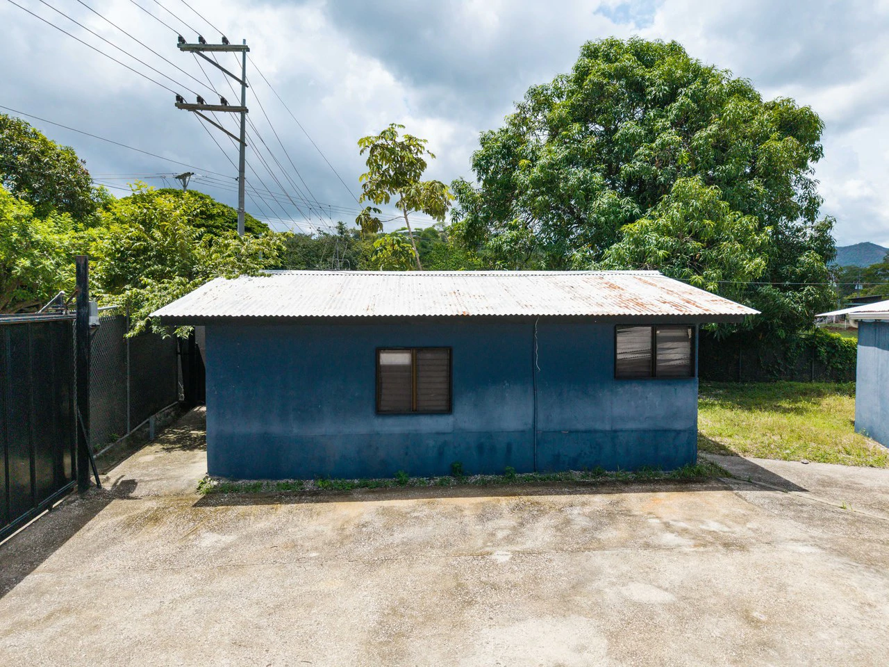 Potrero Fixer Upper: Fully Serviced 500 m² Lot - Gallery image 10