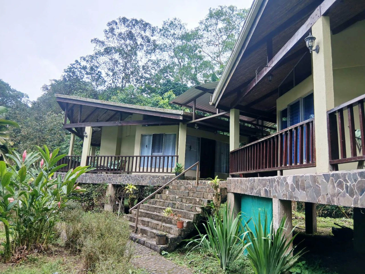 ECO TOURISM PARADISE: Turnkey Boutique Hotel in Nature! - Gallery image 4