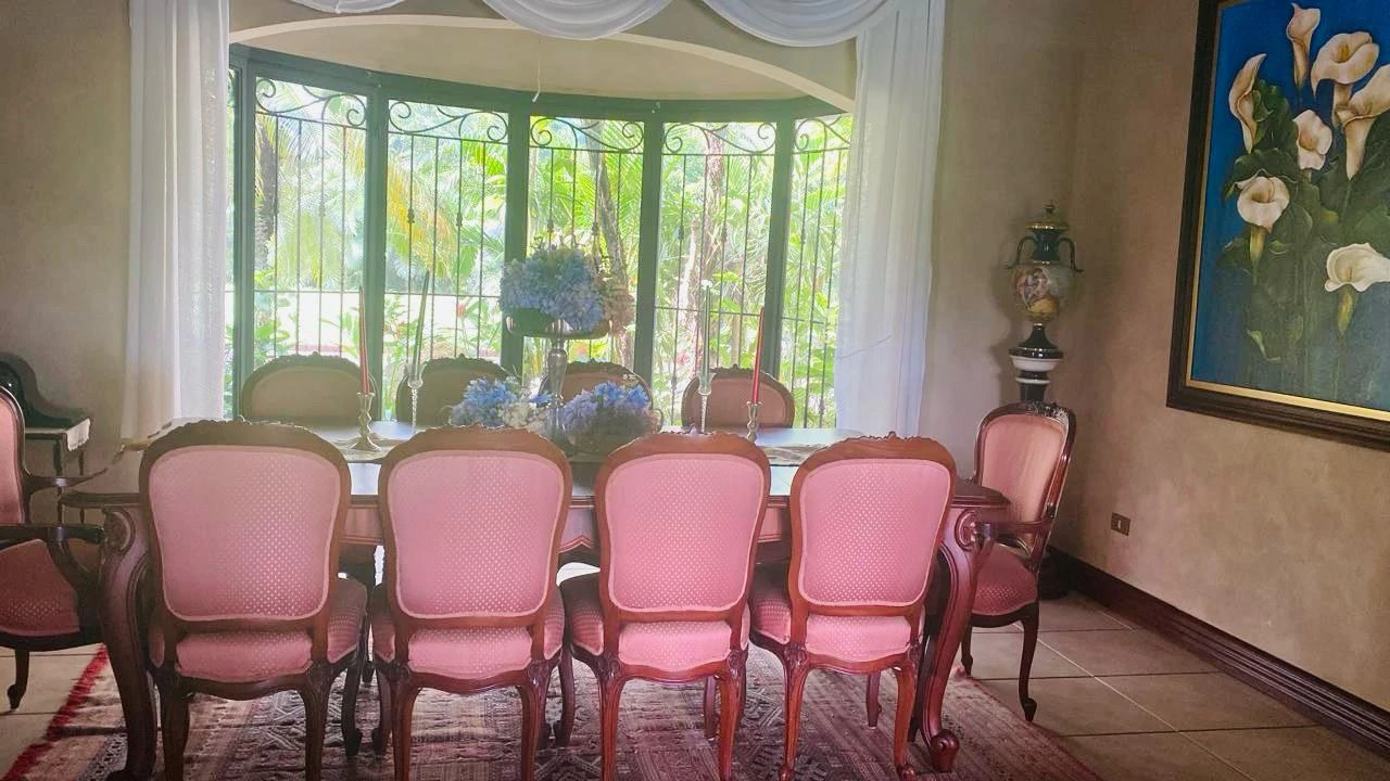 For Sale Luxury Commercial House with Large Gardens in Brasil de Mora Ciudad Colón Costa Rica - Gallery image 7