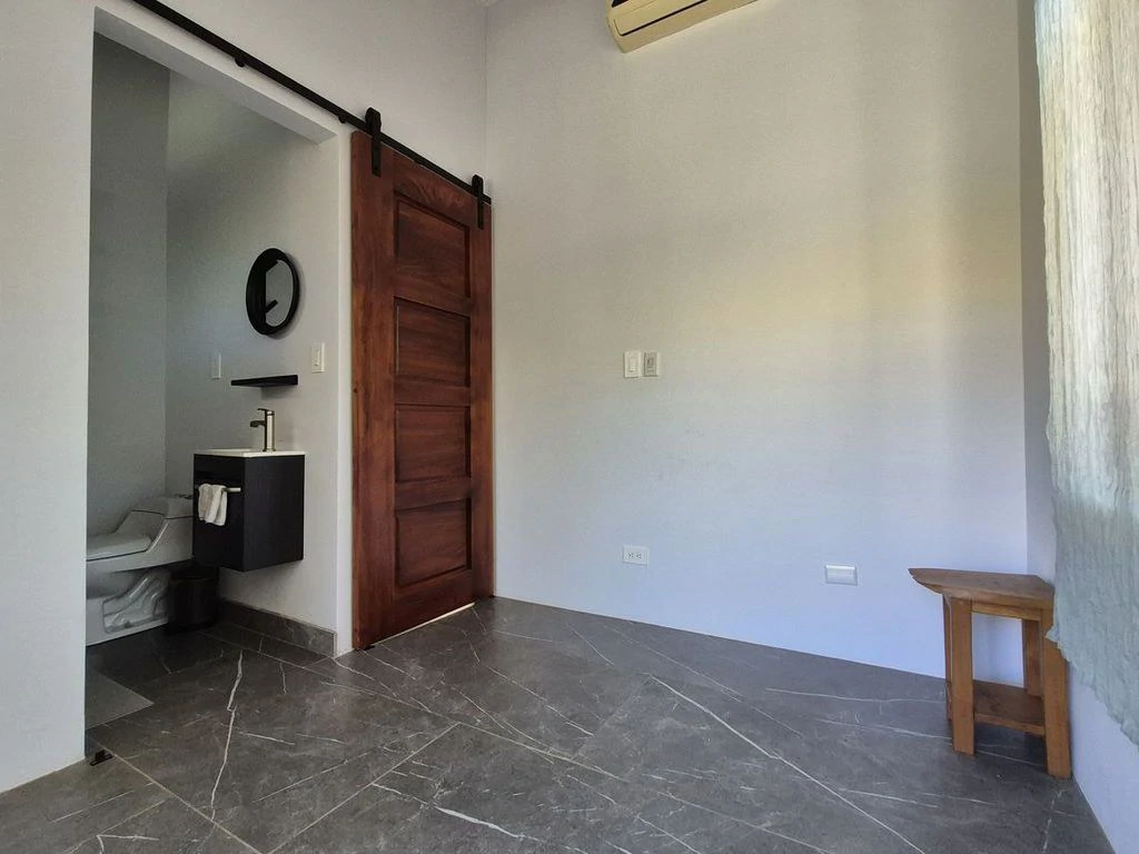 Casa Dulce Sueño: Charming 4-Bedroom Renovated Home with Brand New Pool in Peaceful Santo Domingo, close to Samara Beach - Gallery image 21