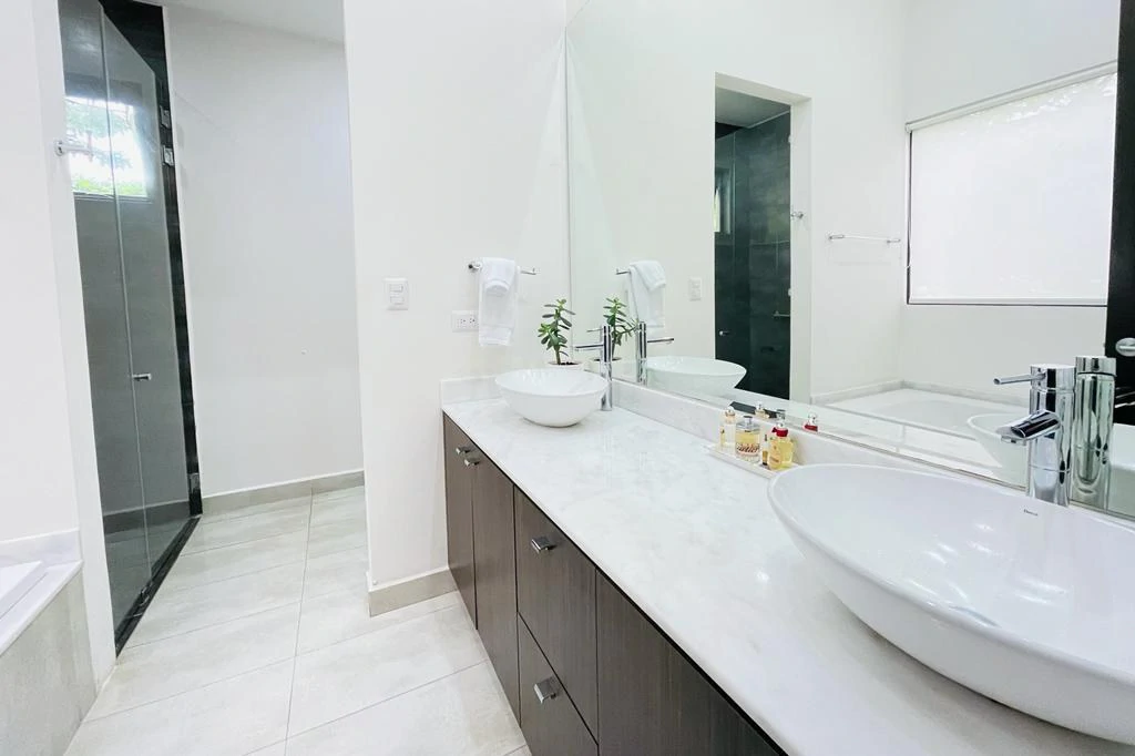 One Floor House for Sale Wide Garden Santa Ana Costa Rica - Gallery image 19