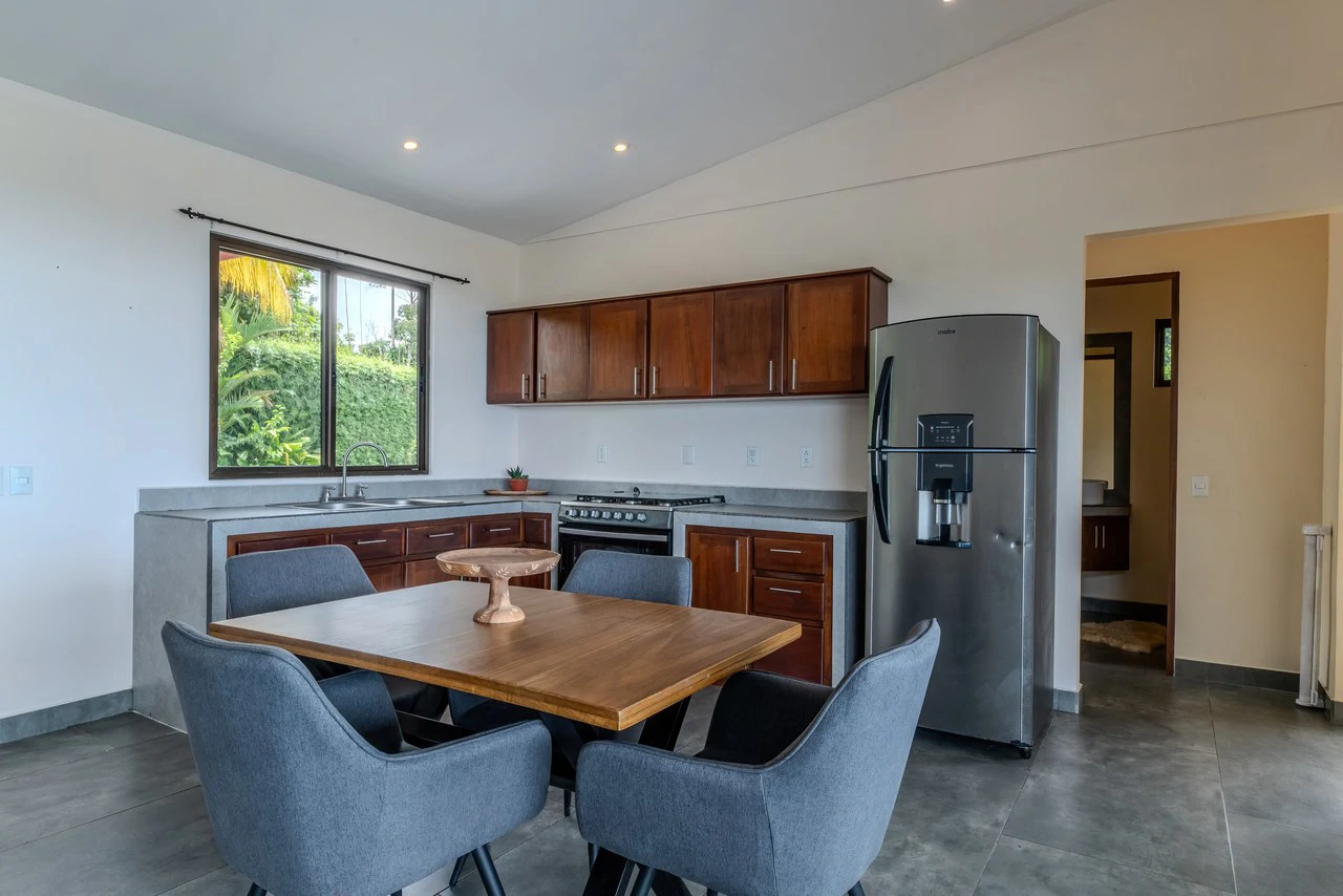 Casa Blanca: Ocean & Mountain View Home in Platanillo - Gallery image 21