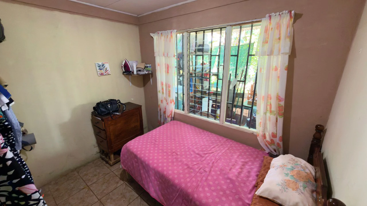 RURAL HOME IN PEACEFUL ENVIRONMENT AT PLAYA VERDE, SANTA ELENA 206 SQM LOT - Gallery image 12