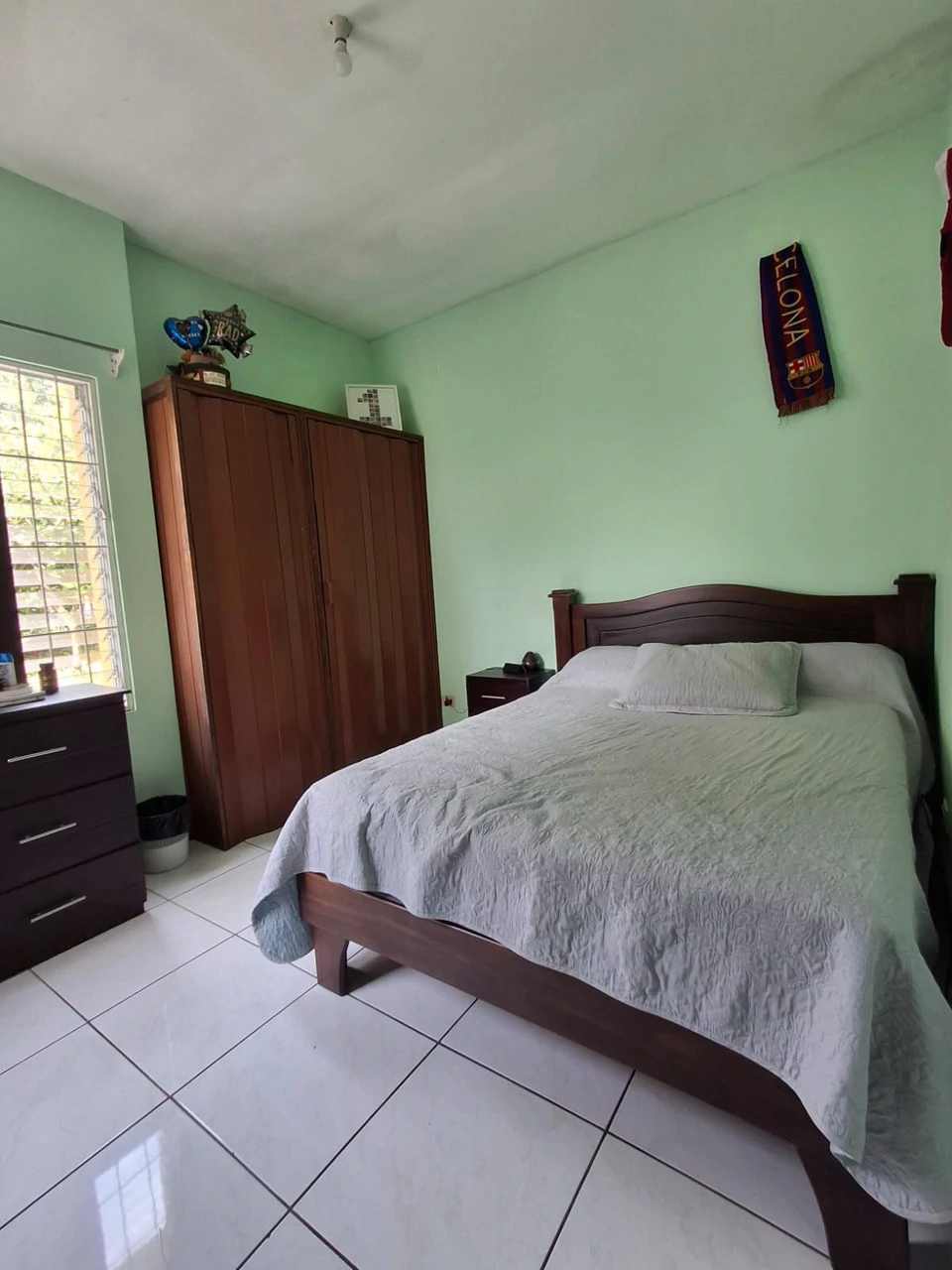 Awesome Property!: 2 Homes...Large Lot...and Views! - Gallery image 10