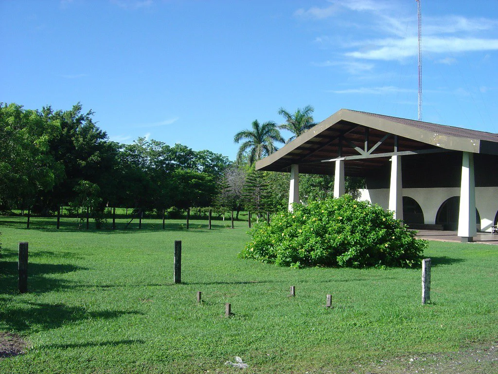 Strategic Commercial Property on the Inter-American Highway – Liberia - Gallery image 10