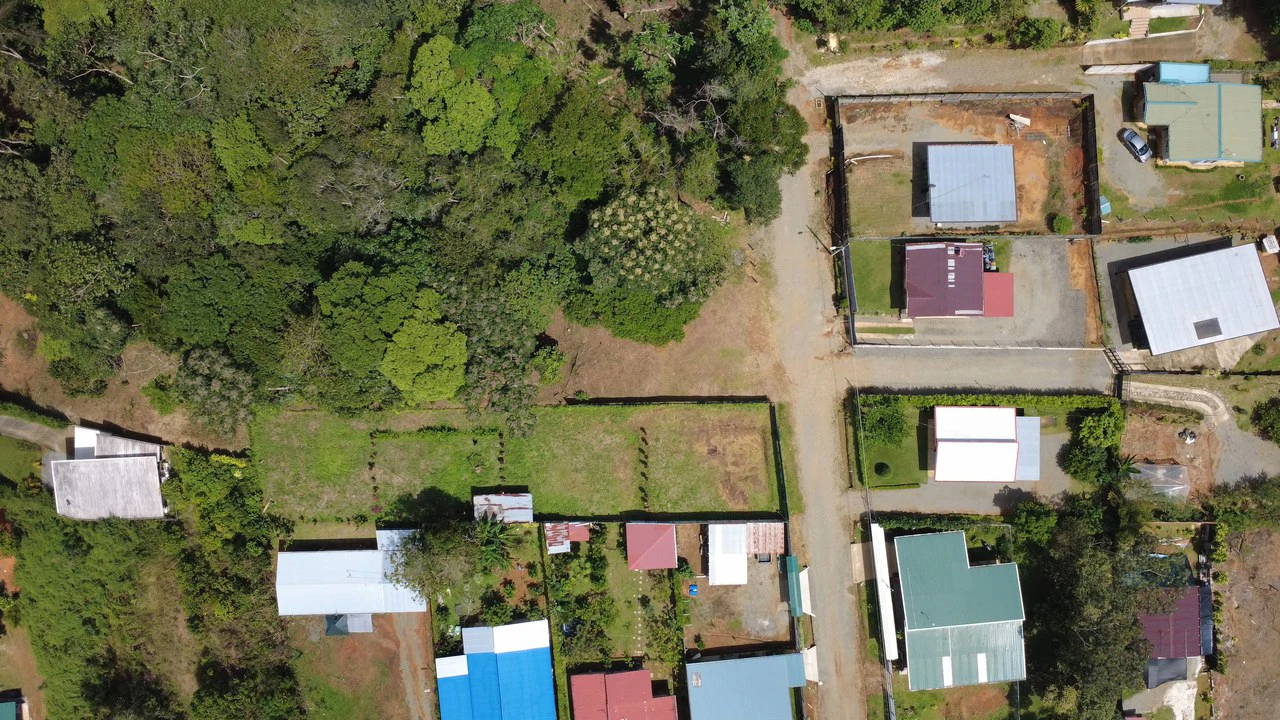 Home Construction Site For Sale in San Isidro del General - Gallery image 7
