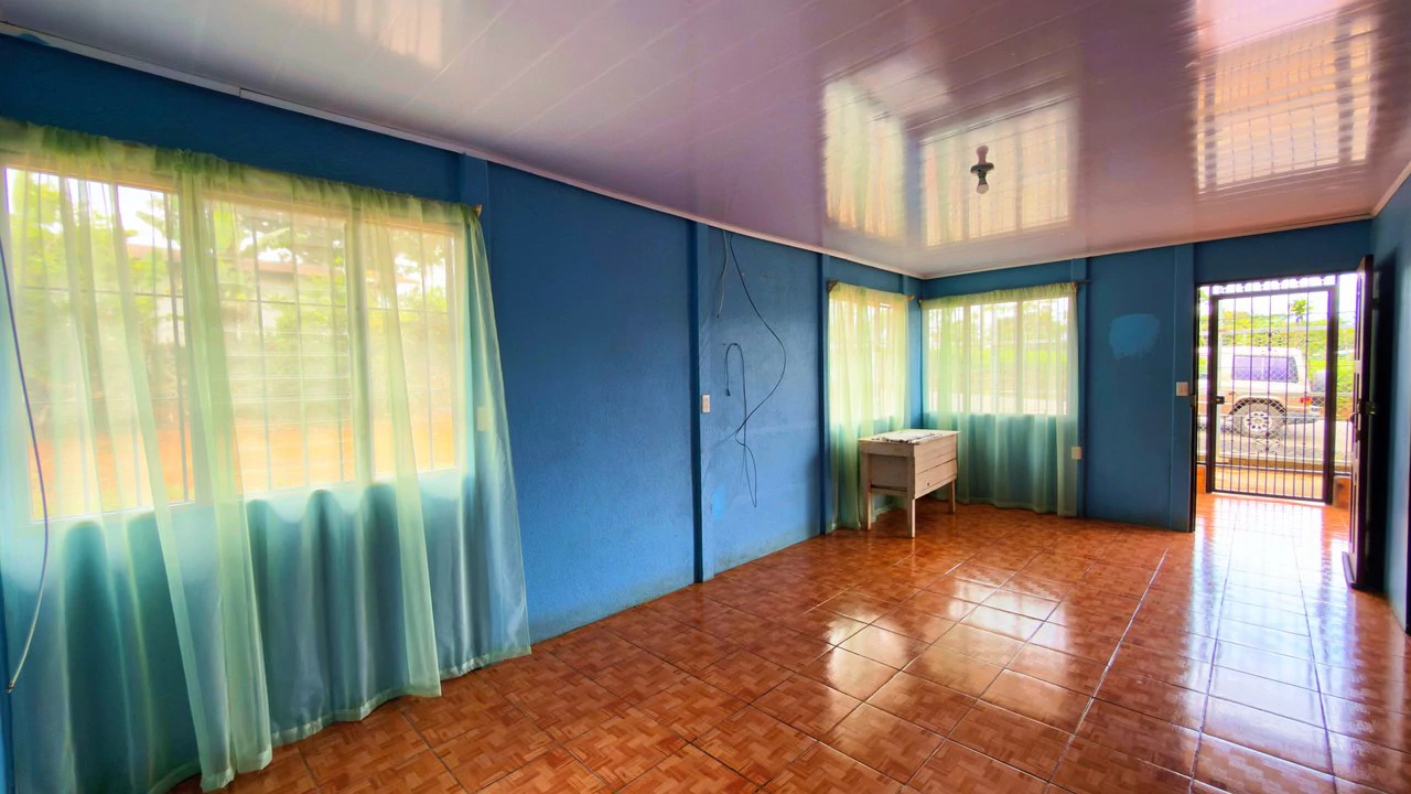 Countryside House For Sale in San Pedro - Gallery image 7