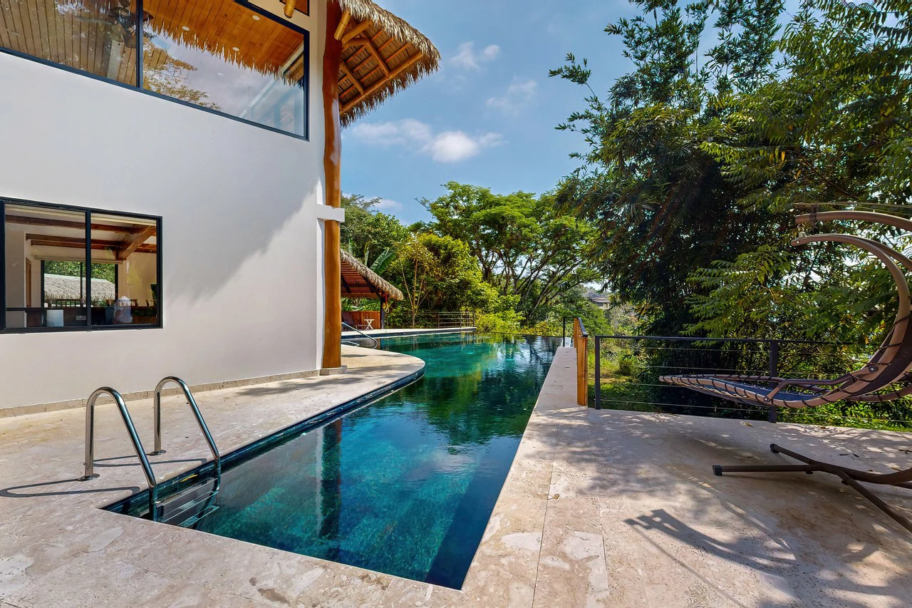 1.25 ACRES – 4 Bedroom Luxury Ocean View Home In Gated Community With Amazing Pool, Yoga Deck, Easy Access! Owner Financing Available!! - Gallery image 37