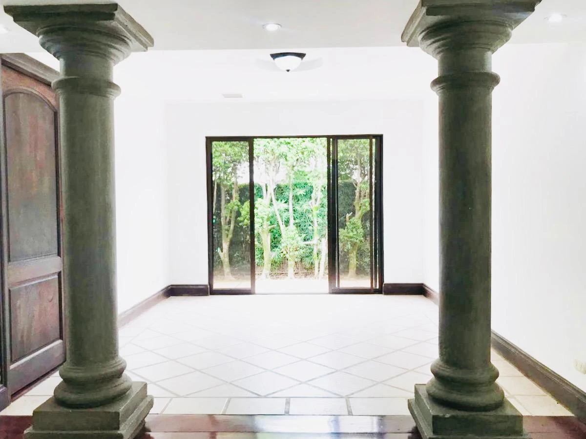 House for sale with pool in Gated community Bosques de Lindora Santa Ana Costa Rica - Gallery image 4