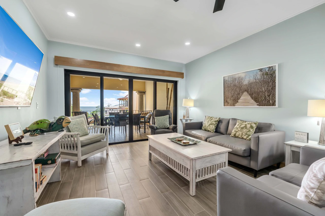 Sunrise 19: Oceanview Luxury in the Heart of Tamarindo - Gallery image 3