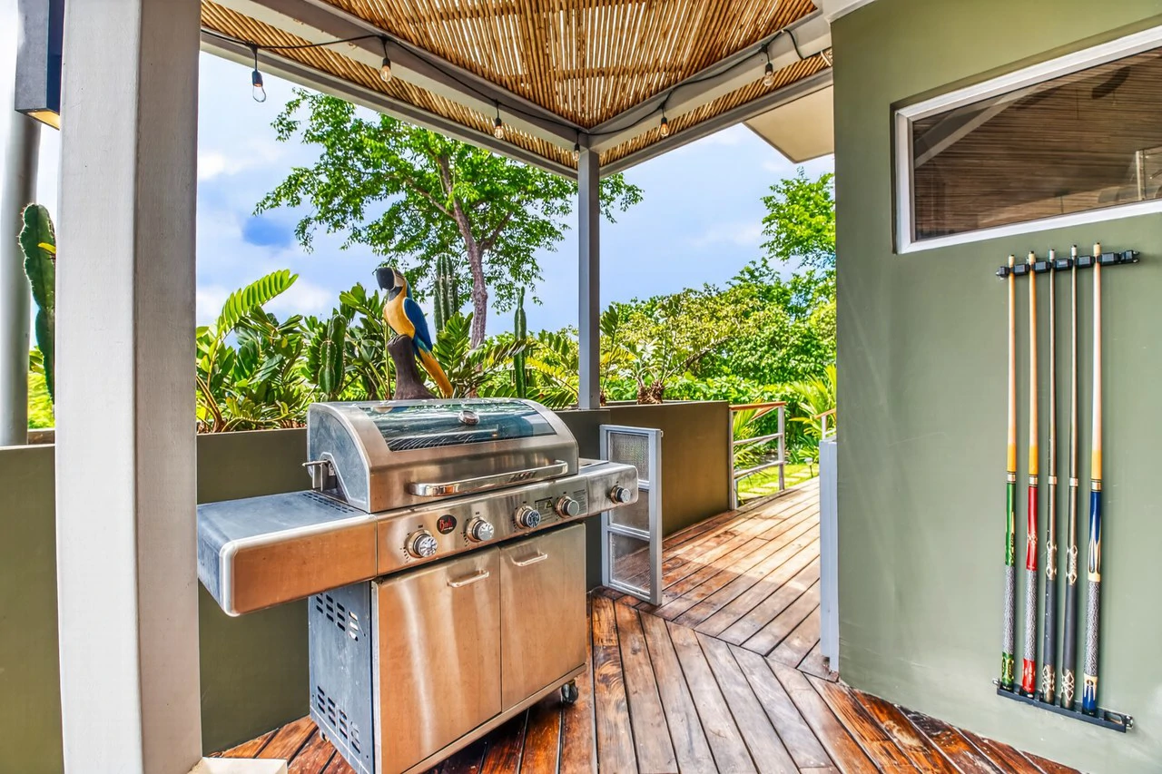 Casa Pochote: Artisan Luxury Villa in Tamarindo | Pool, Jacuzzi & Langosta Beach Club Membership Included - Gallery image 58
