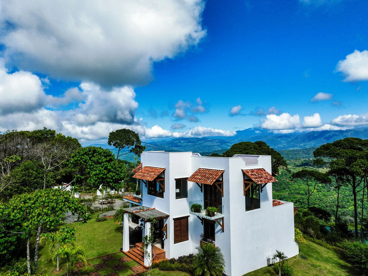Custom Built Home in Dominical with 2 Building Sites in Costa Verde Estates - Gallery image 66