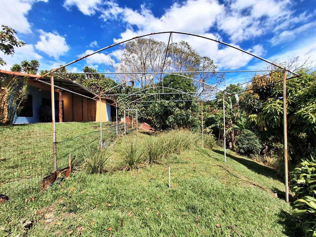 Awesome Property!: 2 Homes...Large Lot...and Views! - Gallery image 15