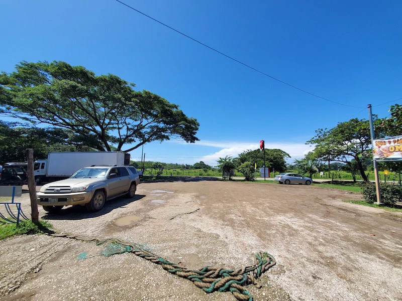 Vista Campo Samara: Unique opportunity to buy a lot with an amazing view close to the center of Samara, perfect for any kind of business - Gallery image 13