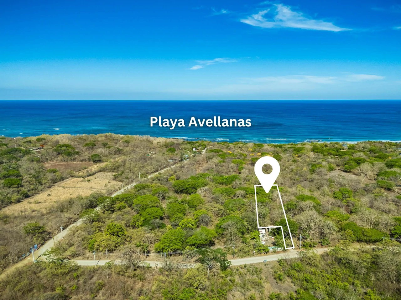 Bosque Escondido: Mixed-Use Lot Steps from Avellanas Beach