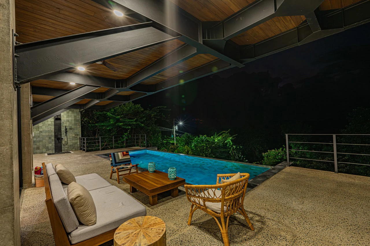 Casa Las Brisas Stunning Whale’s Tail Ocean View Home in Uvita - Gallery image 38