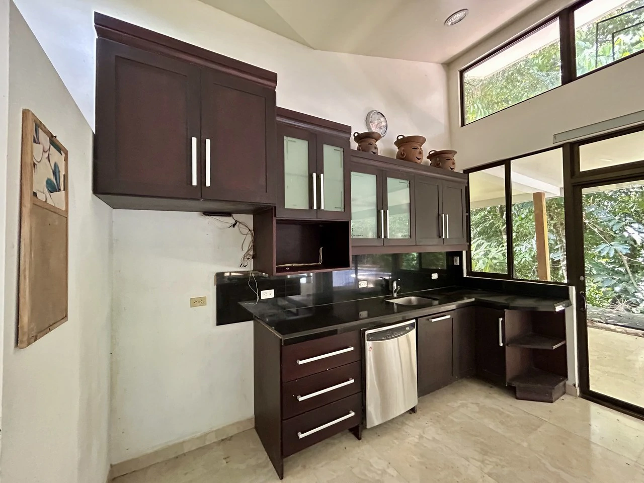 Fixer-Upper Home with an studio Office in Palmar Norte on a 7.58 Acres Property - Gallery image 26