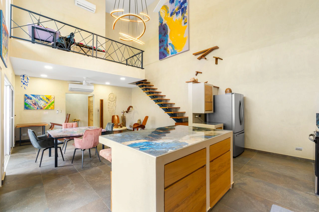 Pierre & Colors: | Prime Corner Lot | Turnkey Income Property - Gallery image 7