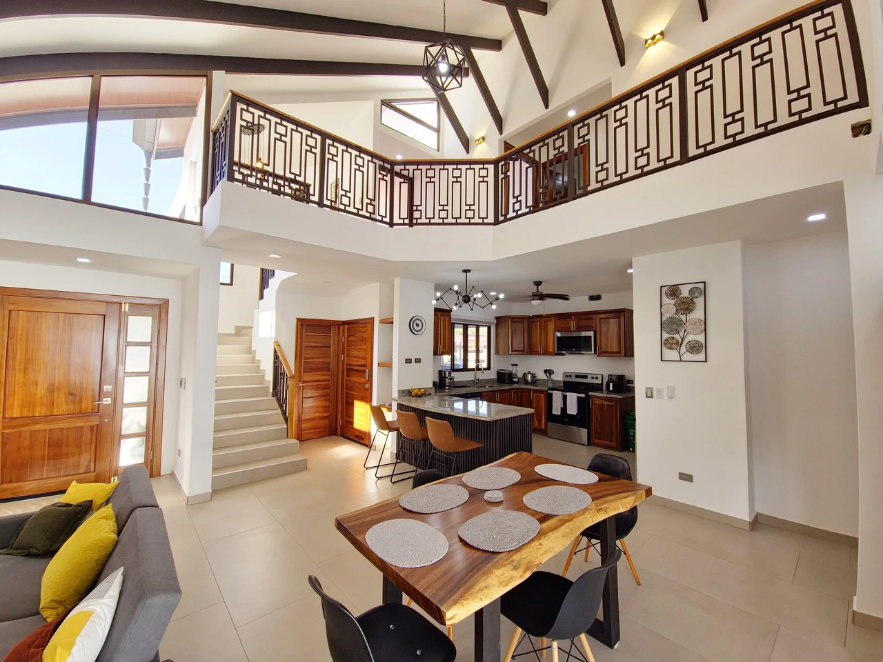 Price Reduced - Modern Oasis Near Uvita: Contemporary Living with Pool & Privacy - Gallery image 17