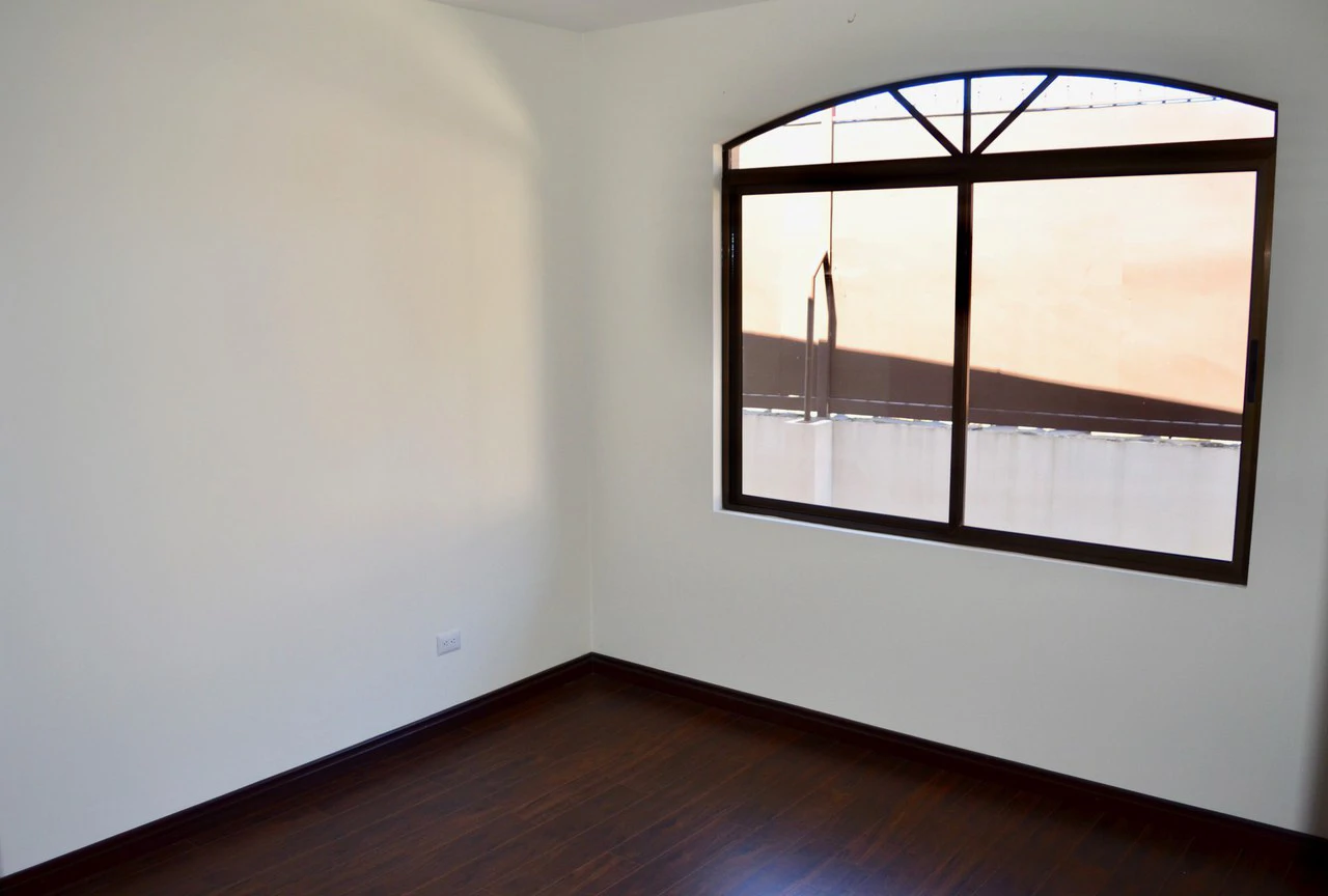 Mountain House For Sale in San Isidro - Gallery image 28