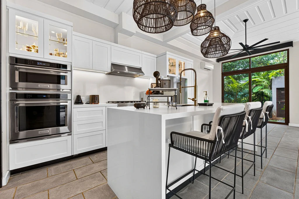 Casa Arcana: Luxury 3BR Condo with Private Pool in Tamarindo Parks | Walk to Beach - Gallery image 6