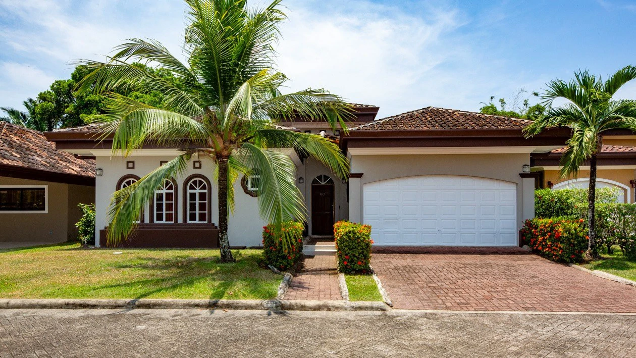 Amazing Casa Cofa in Bejuco close to the beach!: Huge home just 400 yards from the beach! - Gallery image 3