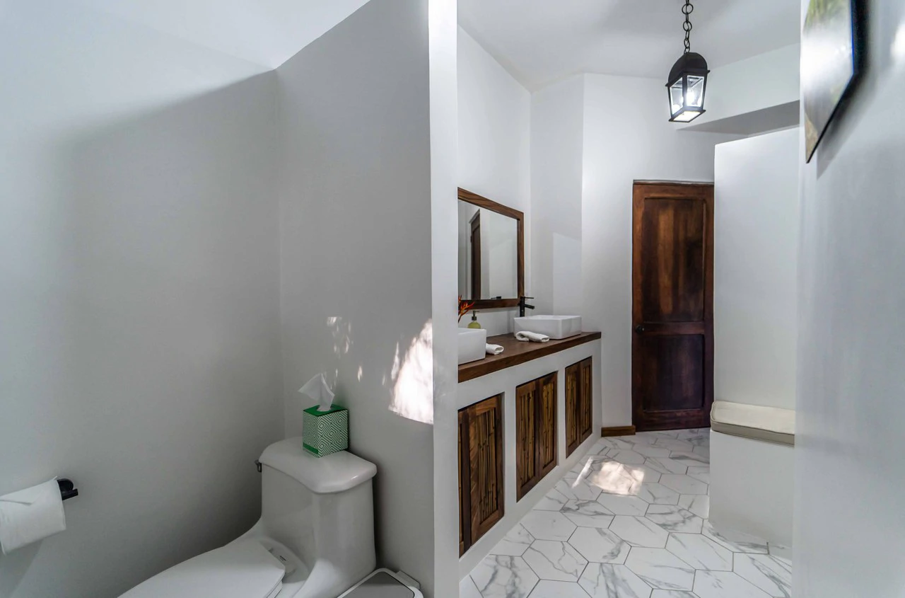 Casa Serenidad: Near the Coast House For Sale in Zapotal - Gallery image 27