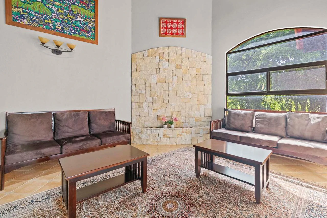 Celebrity Home with Spectacular Views: Seller Financing With 50% Down-Contact Us For More Information - Gallery image 20