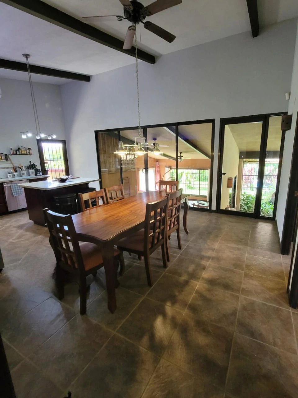 ID 4172:: The Beach House - Gallery image 2