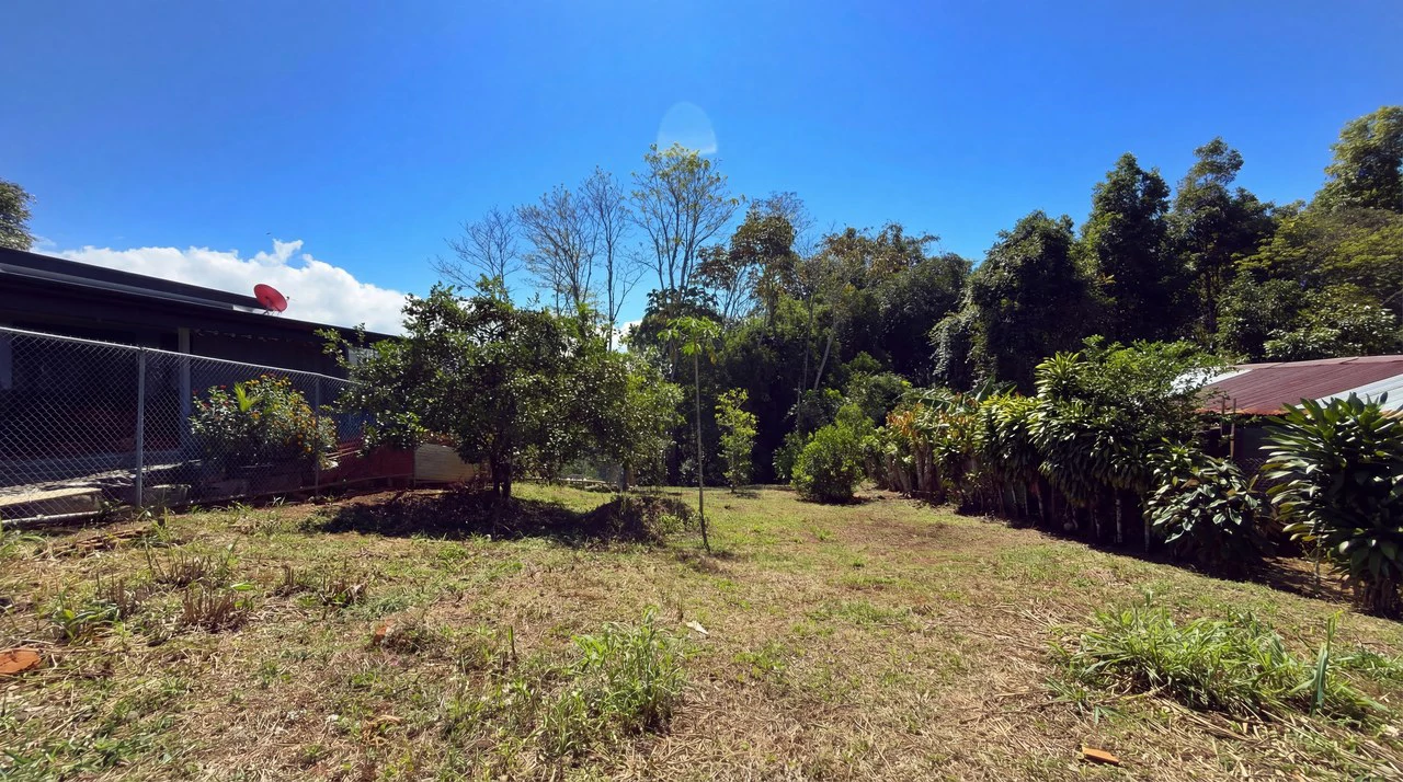 Countryside Home Construction Site For Sale in Santa Elena - Gallery image 11