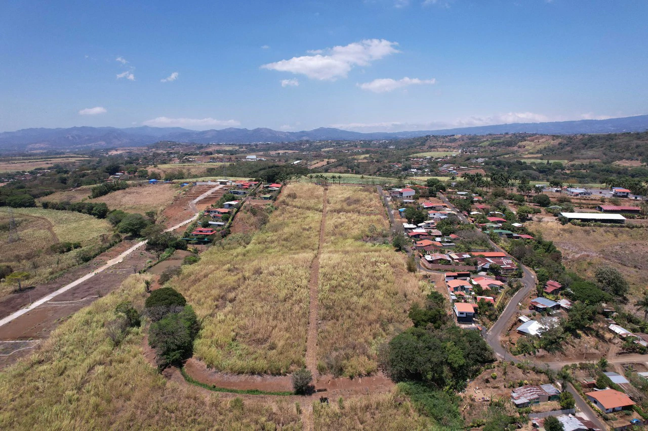 Land for Sale for Investment in Grecia - Gallery image 3