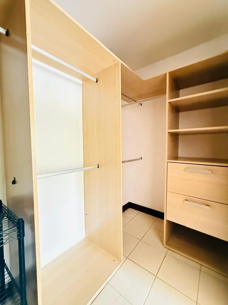 2 bedroom furnished apartament for sale Santa Ana Costa Rica - Gallery image 6