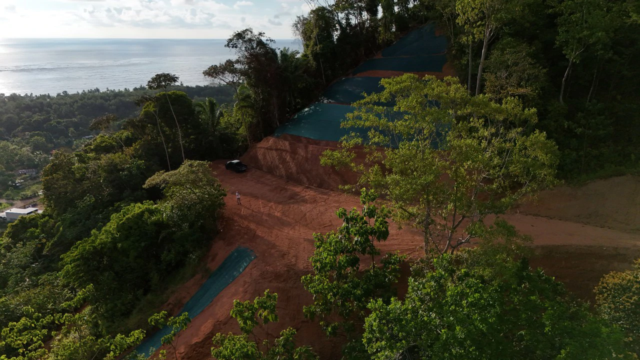 Stunning Ocean and Terraba River view property in Ojochal - Gallery image 14