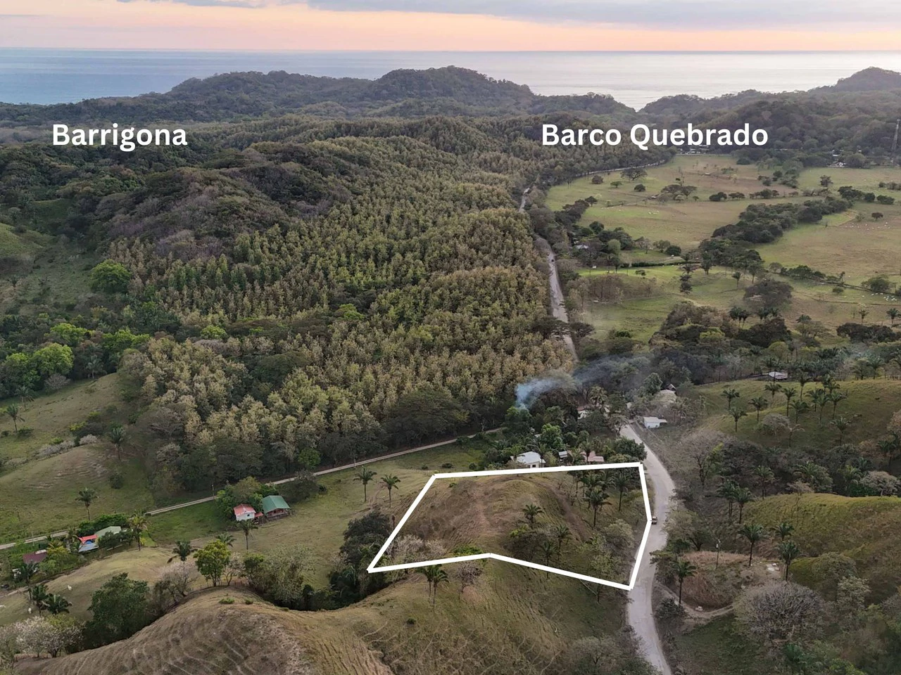 Lote Las Palmas - 1 Hectare lot a short distance to 3 beaches: Countryside Home Construction Site For Sale in Playa Samara