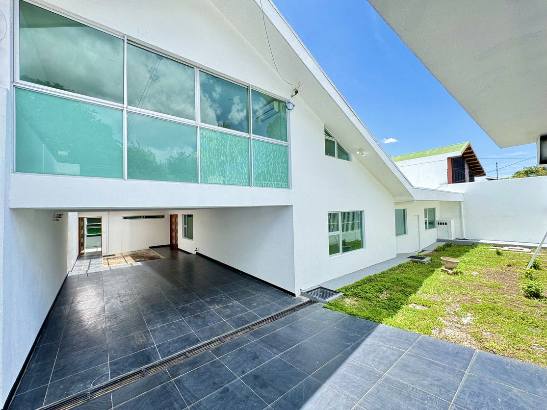 House For Sale in Bello Horizonte - Gallery image 2