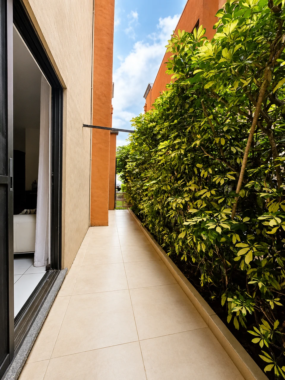 House for Sale in Brasil de Mora Condominium Ciudad Colon Costa Rica – 3 Bedrooms Plus Office - photo 4