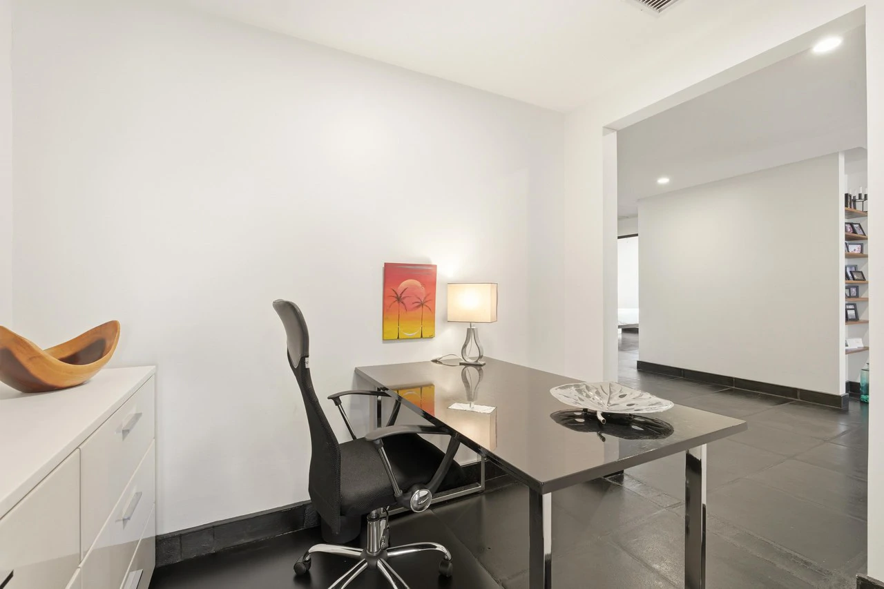 La Perla 113: Boutique Luxury Condo in the Heart of Tamarindo - Gallery image 19