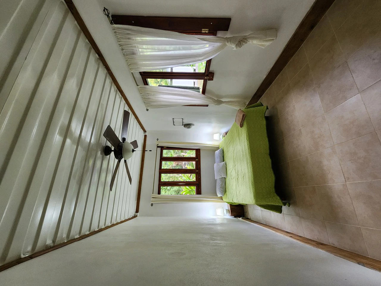 FOR SALE IN UVITA HOUSE WITH STUDIO APARTMENT AND RIVER ACCESS - Gallery image 11