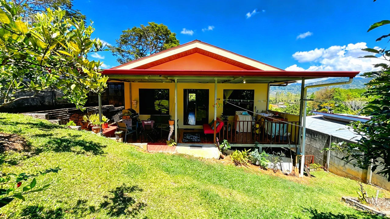 Countryside House For Sale in San Isidro del General - Gallery image 12