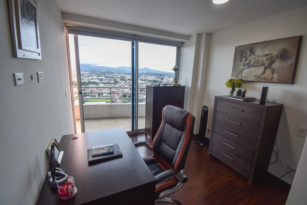 Apartamento de 2 Habitaciones en Torres Paseo Colón: Apartment For Sale in Paseo Colon - Gallery image 13