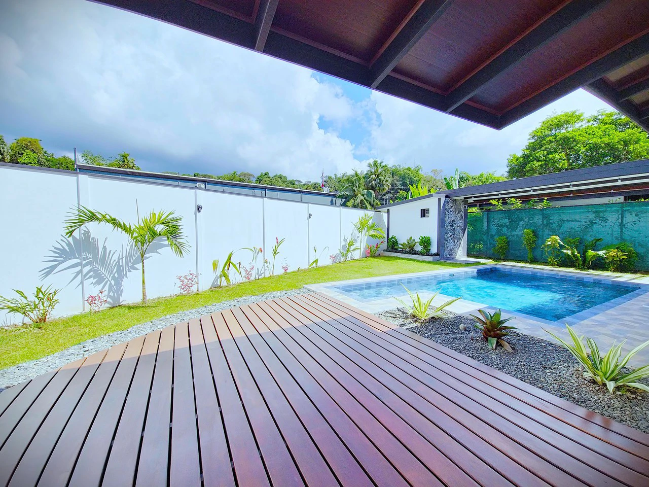 Price Reduced - Modern Oasis Near Uvita: Contemporary Living with Pool & Privacy - Gallery image 45