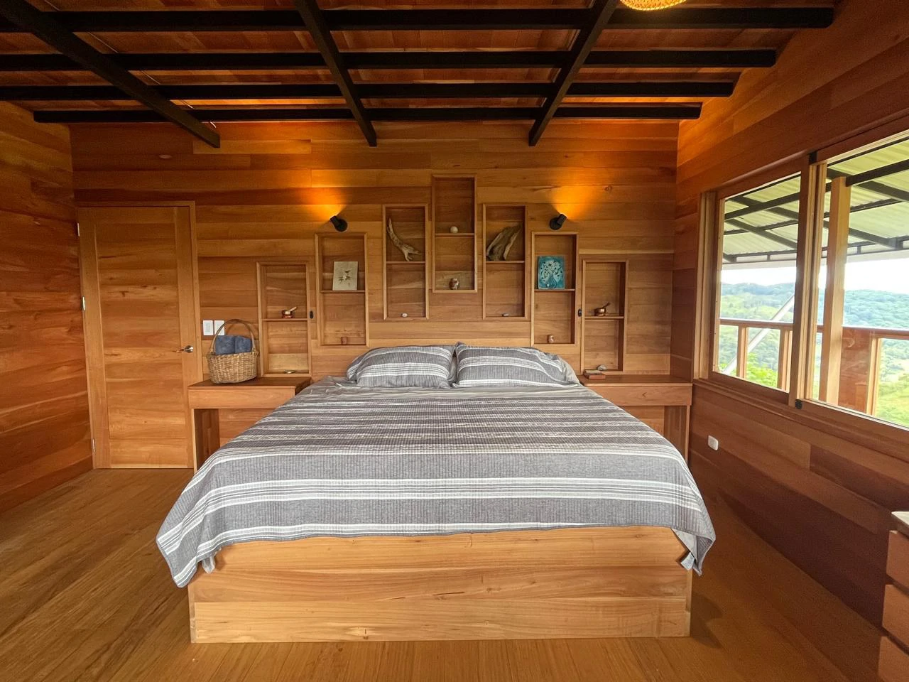 Self Sustainable Luxury Estate with Ocean & Waterfall Views in San Salvador Costa Rica - Gallery image 18